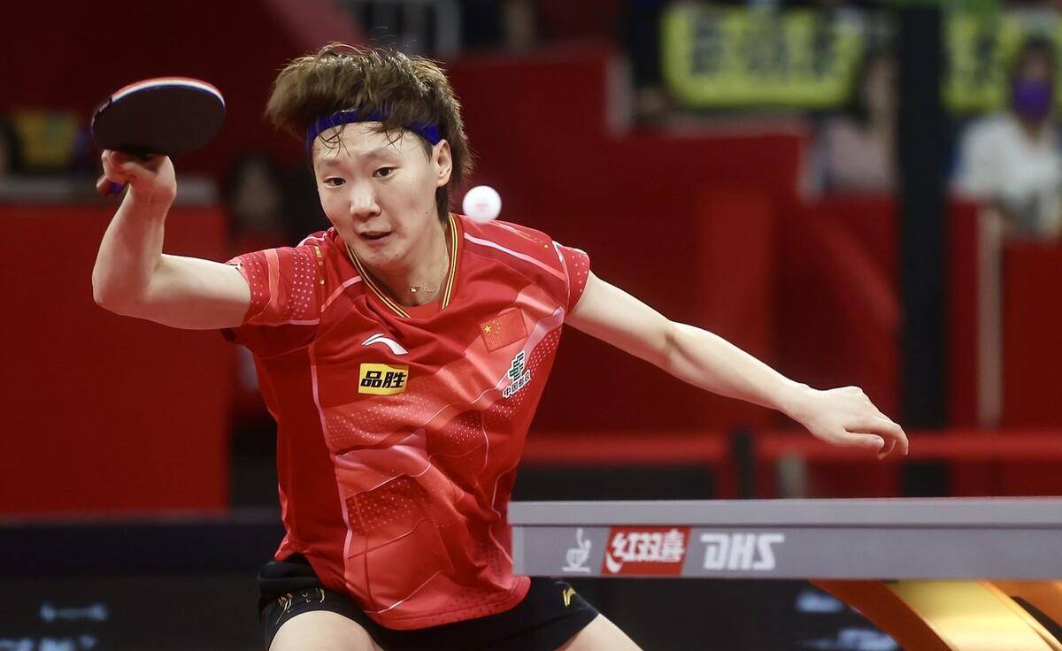 国际米兰四强战横扫巴黎圣日耳曼，王曼昱砍下35记关键球，全场沸腾(巴黎为什么叫圣日耳曼)